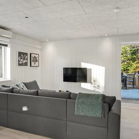 Dom wakacyjny 3 Bedroom Amazing In