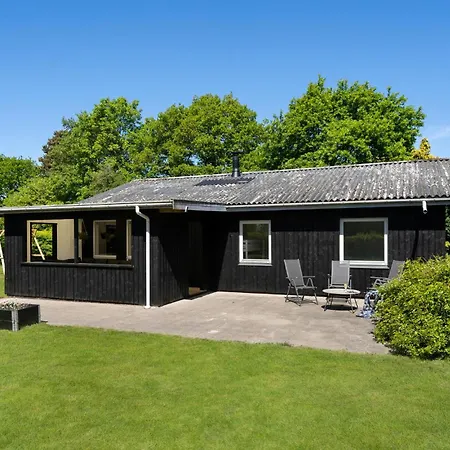 Dom wakacyjny 3 Bedroom Amazing In *